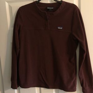maroon Patagonia fleece size medium